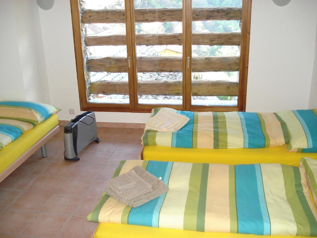 Rustico Pacifico Apartment Brontallo Room photo